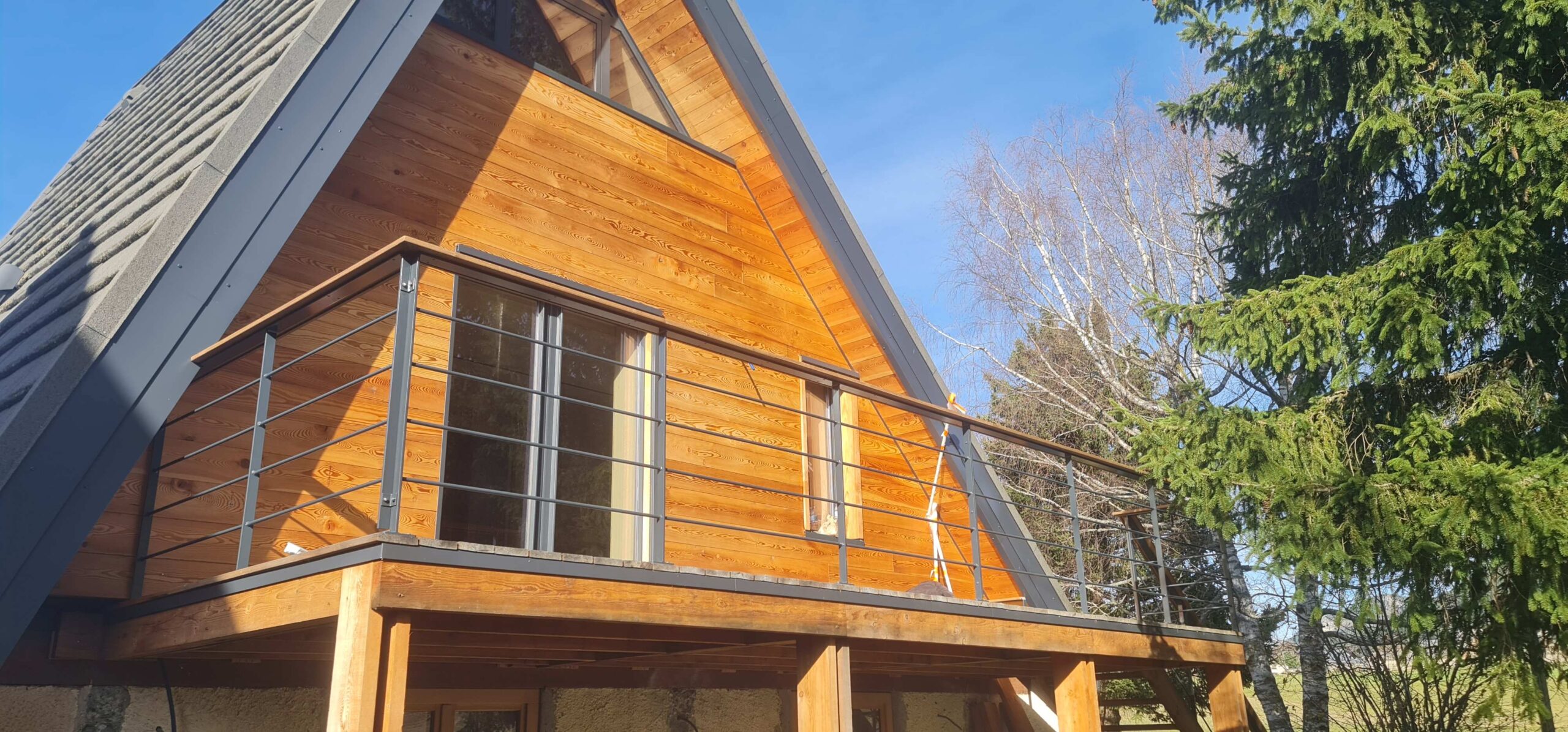 Garde-corps avec main courante en IPE